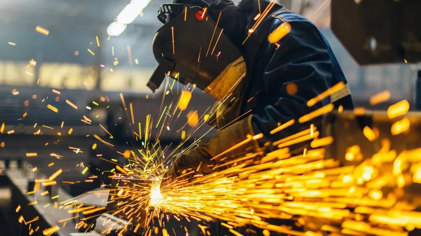 La industria cayó 4,5% en marzo: su peor desempeño desde la devaluación de 2023